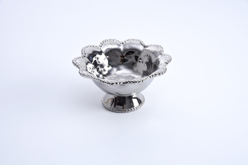 Verona Silver Footed Bowl 4.75"