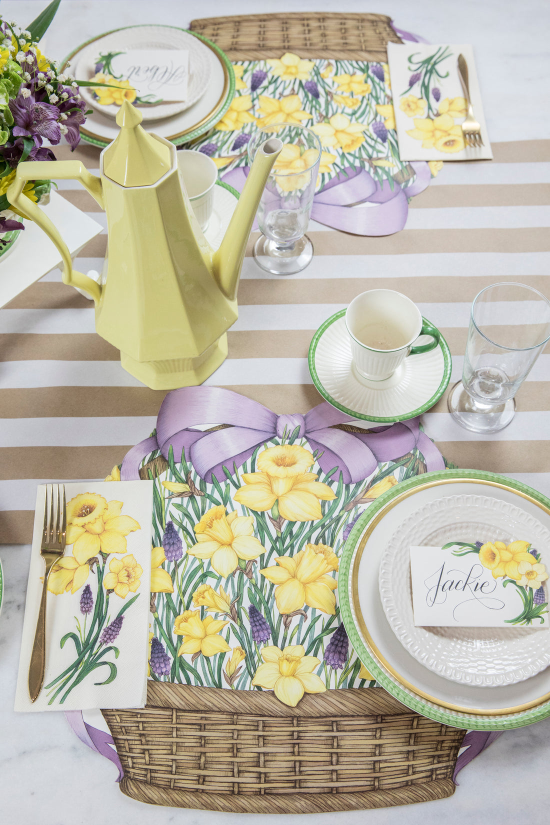 Die Cut Daffodil Basket Placemat - 12 Sheets
