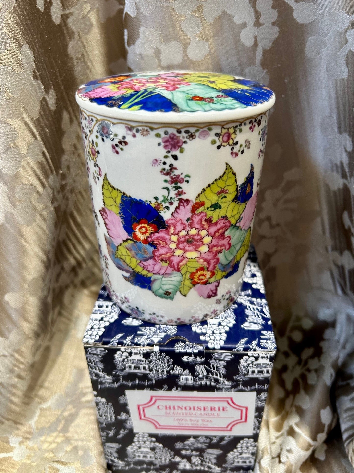 Tobacco Leaf Candle w/lid & Gift Box