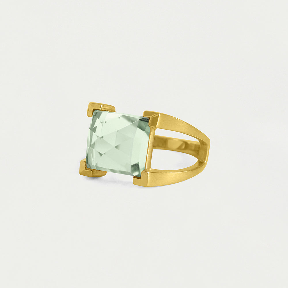 Mini Plaza S6 Grn Ameth. Ring