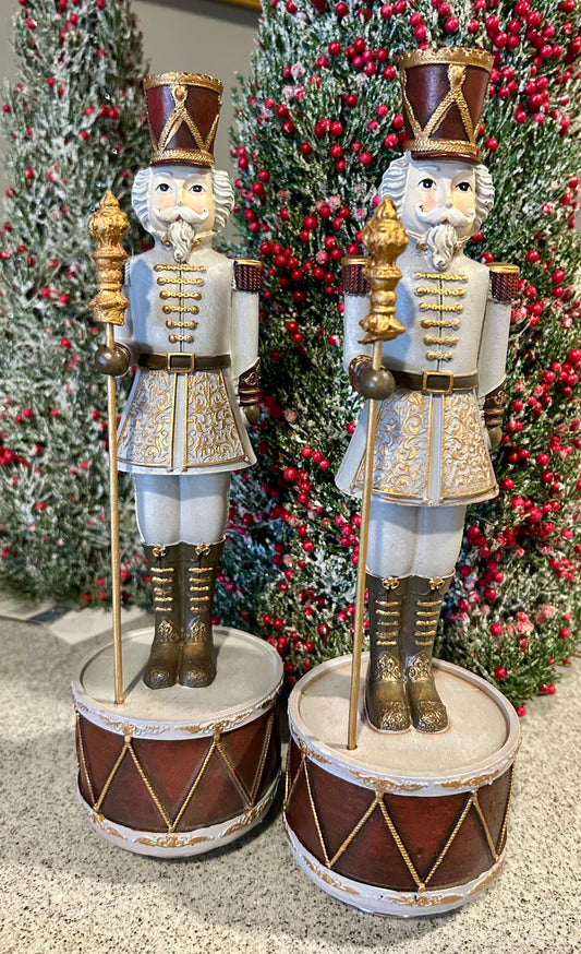 Spinning Nutcracker w/Gold Staff Music Box