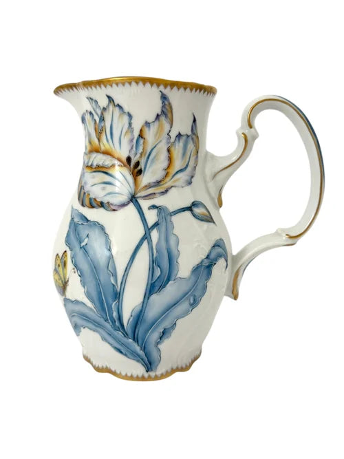 AG6 Pitcher with Blue Tone Flower