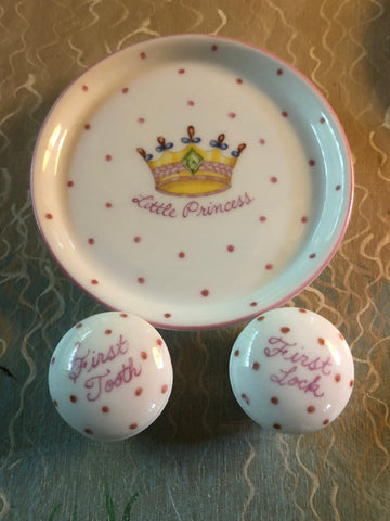 S/3 Tooth and Lock Box with Dish