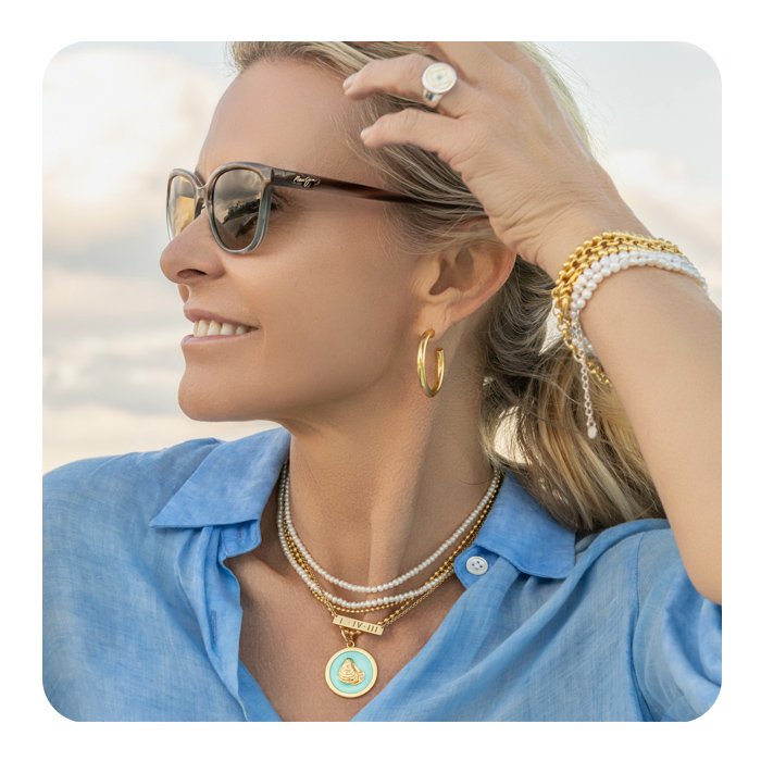 Oyster Gold Pendant